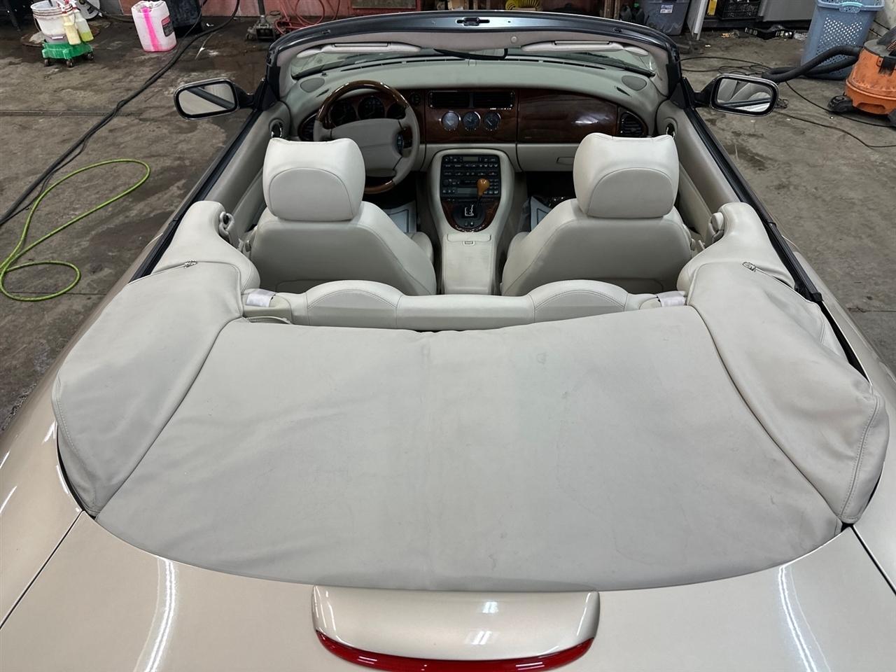 Jaguar XK8 2dr Conv 2001