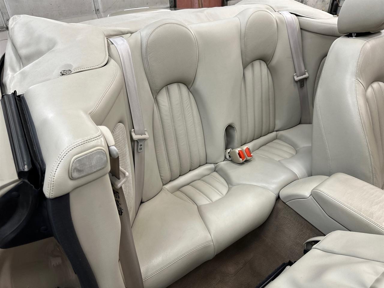 Jaguar XK8 2dr Conv 2001