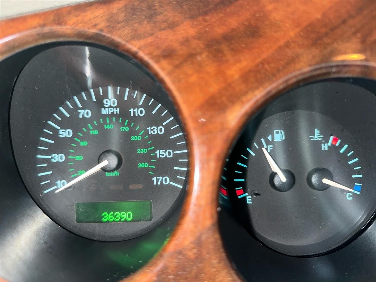 Jaguar XK8 2dr Conv 2001