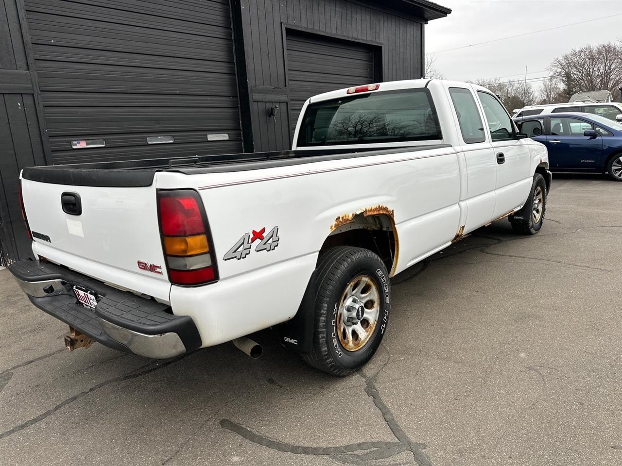 GMC Sierra 1500 Ext Cab 157.5" WB 4WD Work Truck 2006