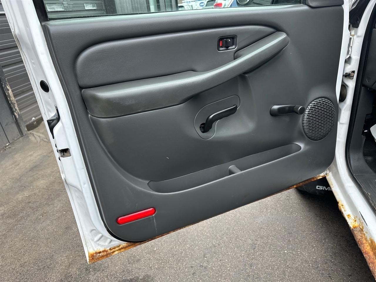 GMC Sierra 1500 Ext Cab 157.5" WB 4WD Work Truck 2006