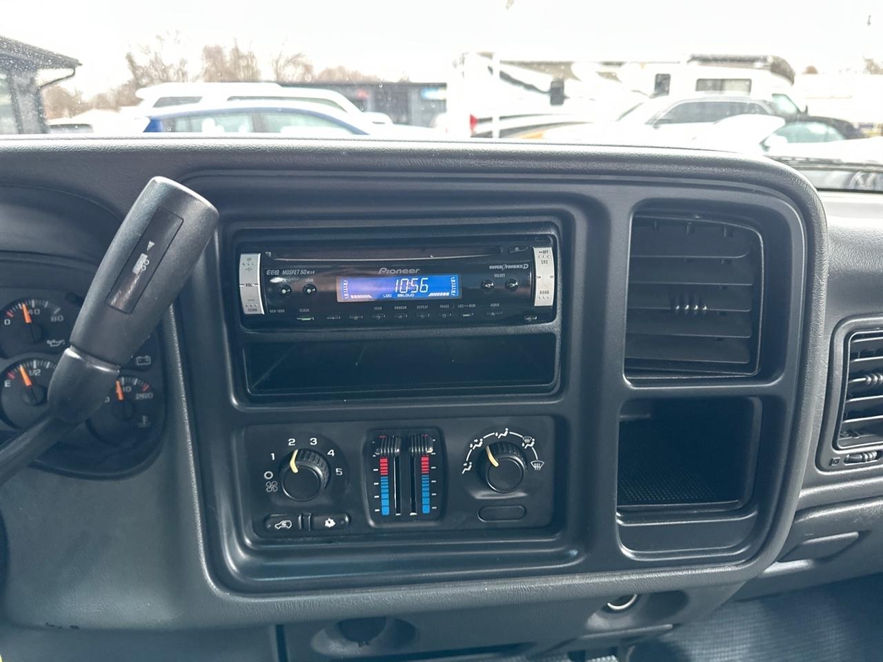 GMC Sierra 1500 Ext Cab 157.5" WB 4WD Work Truck 2006