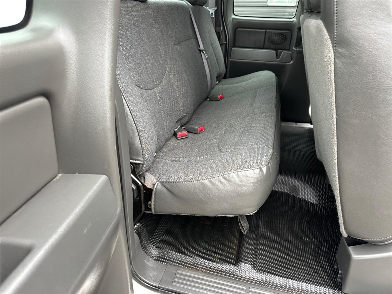 GMC Sierra 1500 Ext Cab 157.5" WB 4WD Work Truck 2006