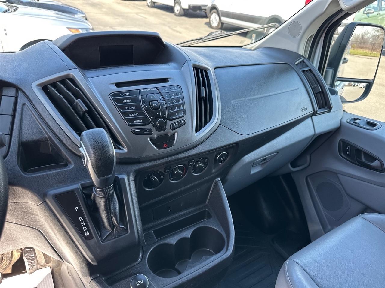 Ford Transit Van T-250 130" Low Rf 9000 GVWR Swing-Out RH Dr 2018