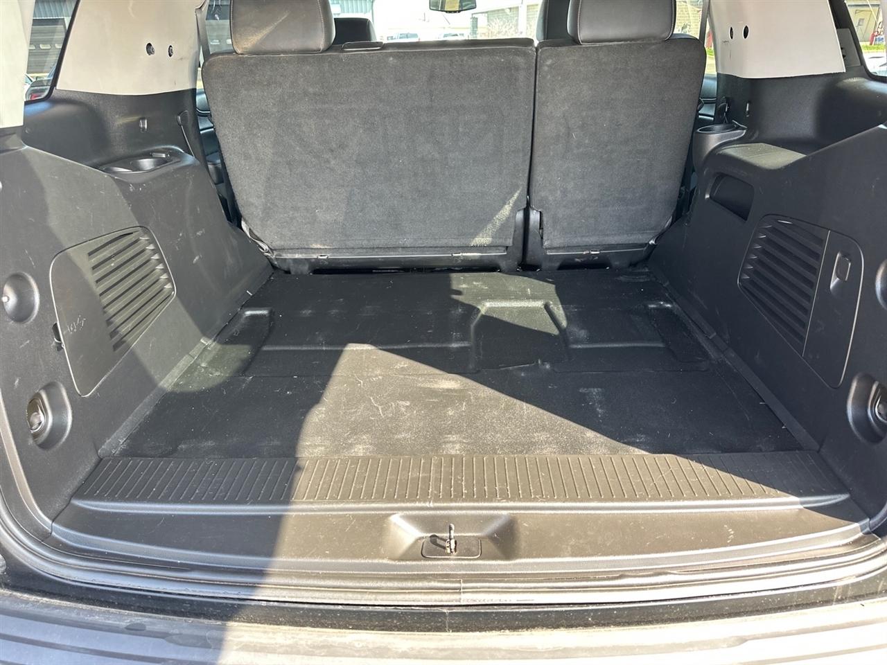 Chevrolet Tahoe 4WD 4dr Commercial 2020