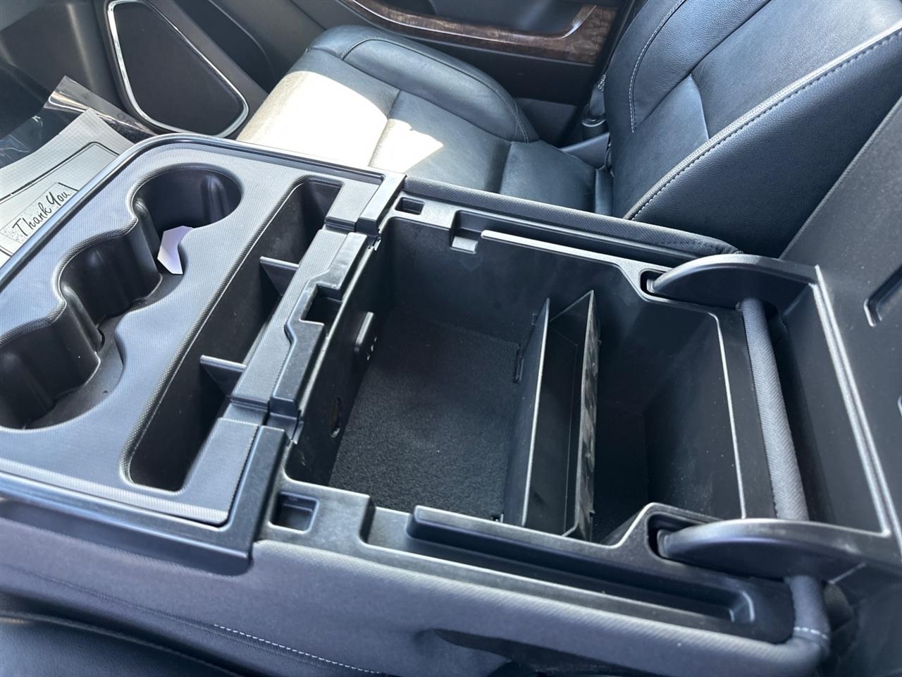 Chevrolet Tahoe 4WD 4dr Commercial 2020