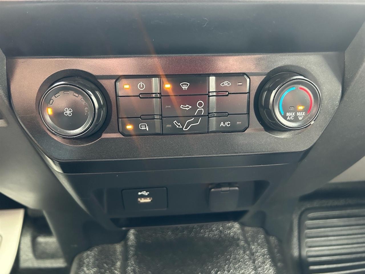 Ford Super Duty F-250 SRW King Ranch 2WD Crew Cab 8' Box 2020