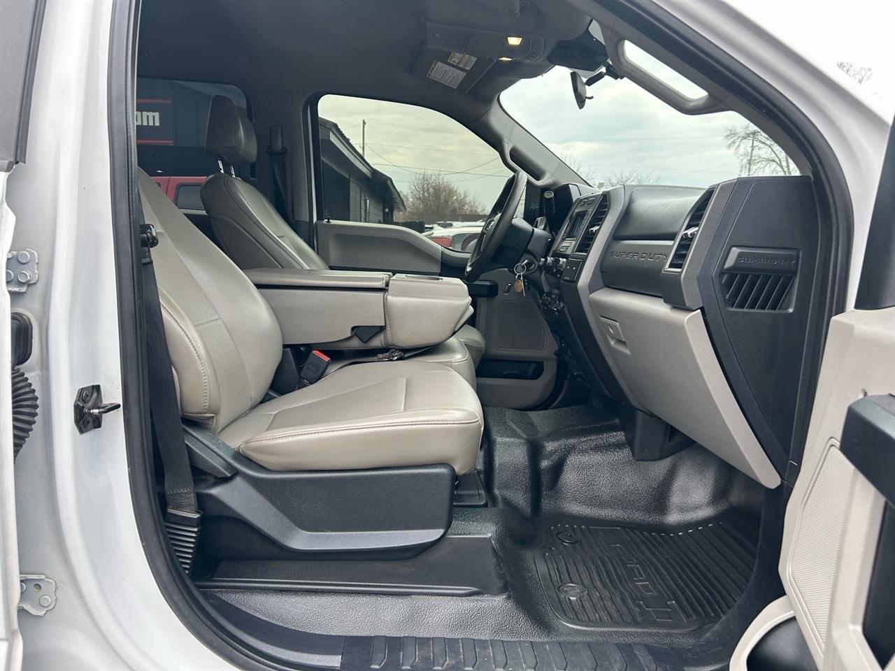 Ford Super Duty F-250 SRW King Ranch 2WD Crew Cab 8' Box 2020