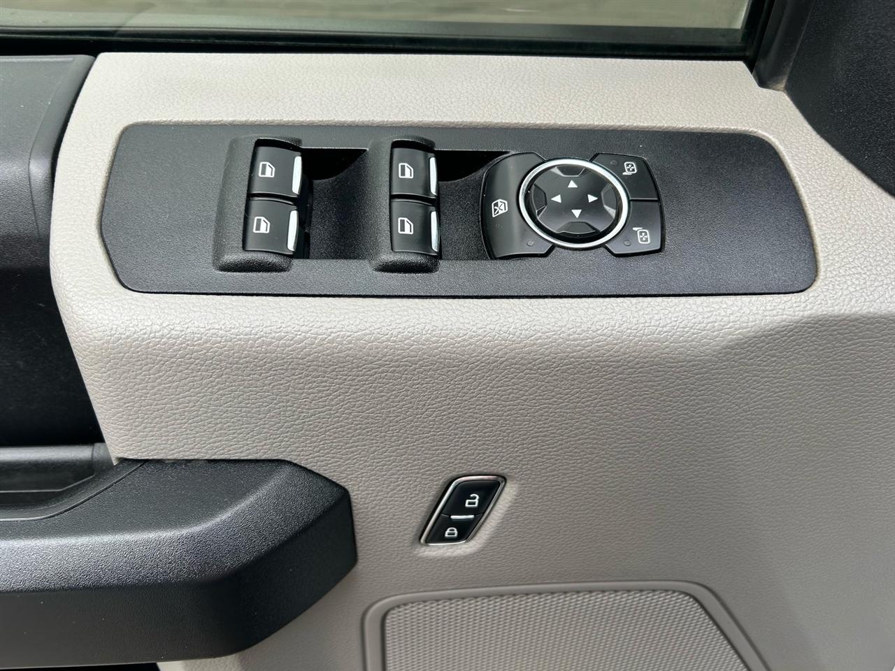 Ford Super Duty F-250 SRW King Ranch 2WD Crew Cab 8' Box 2020