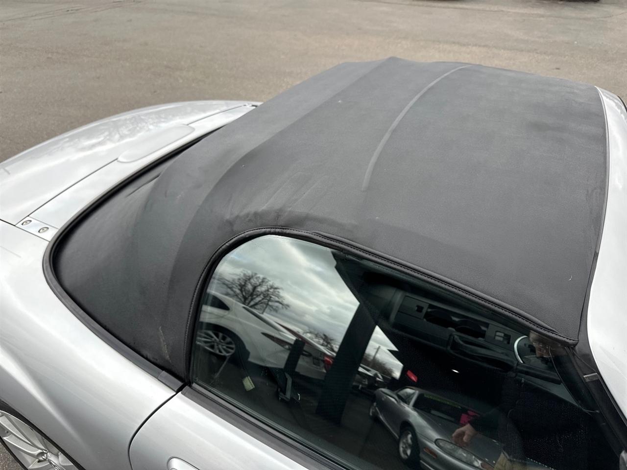 Mazda MX-5 Miata 2dr Conv Auto Touring 2008