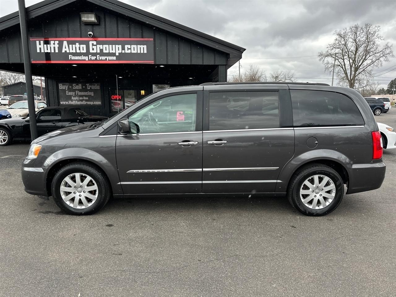 Chrysler Town & Country 4dr Wgn Touring 2015