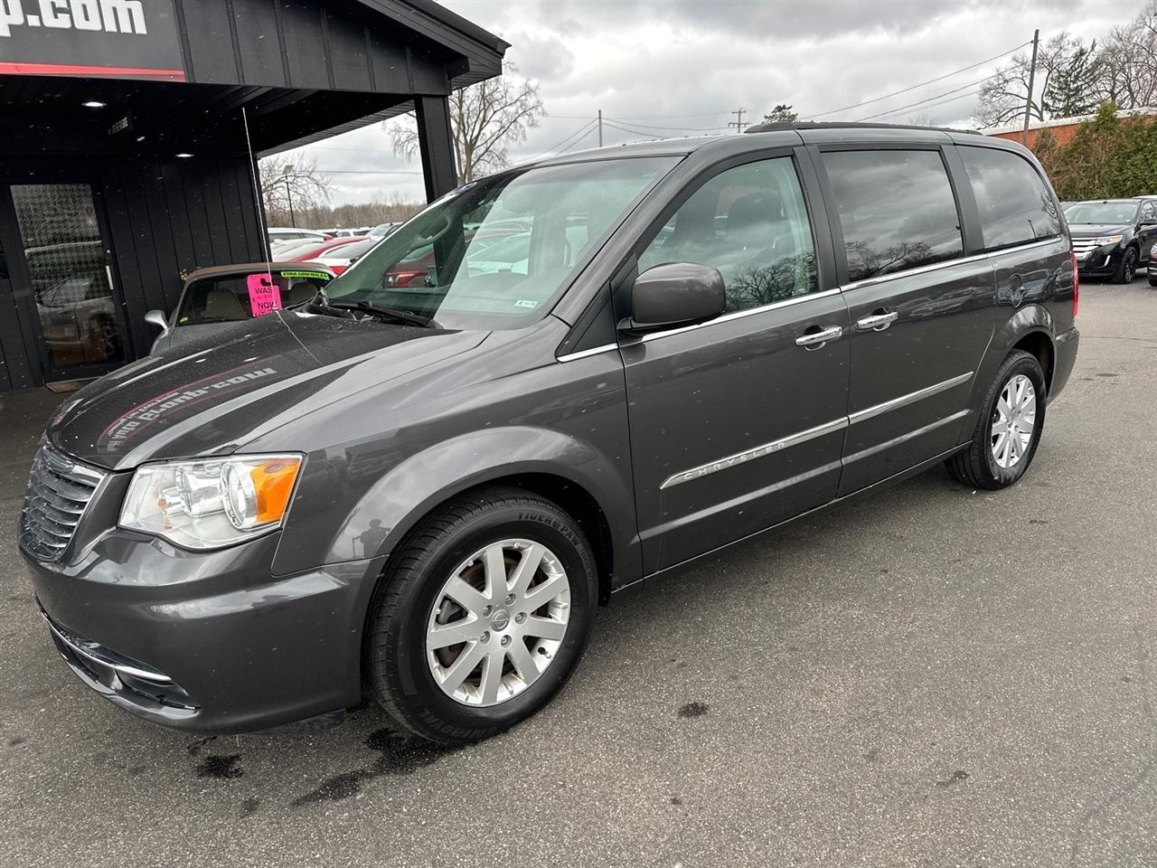 Chrysler Town & Country 4dr Wgn Touring 2015