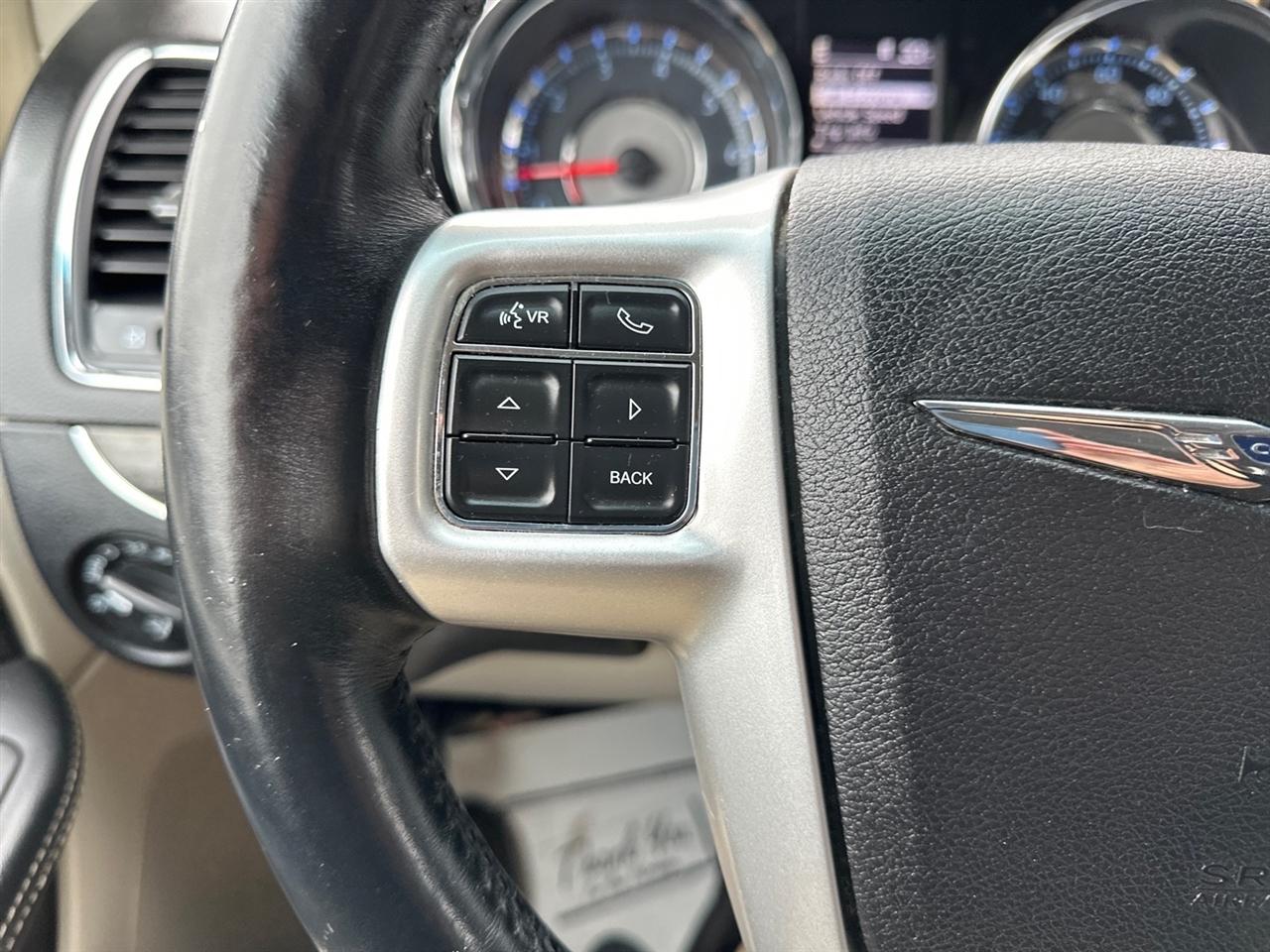 Chrysler Town & Country 4dr Wgn Touring 2015