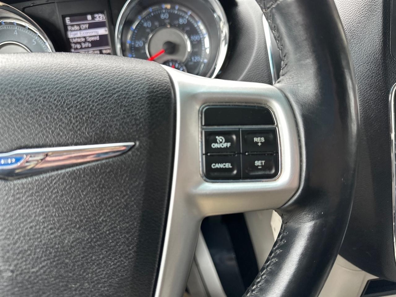 Chrysler Town & Country 4dr Wgn Touring 2015