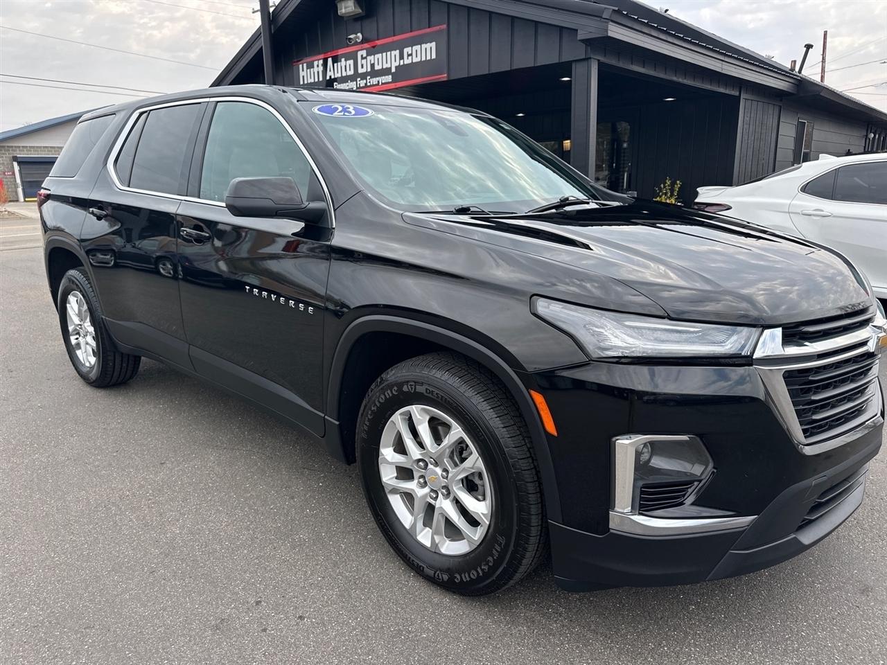 Chevrolet Traverse FWD 4dr LS w/1LS 2023