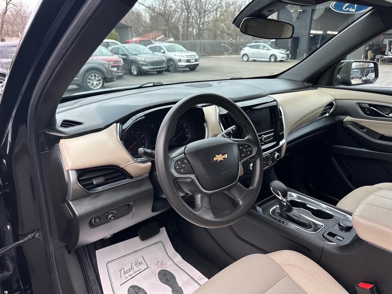 Chevrolet Traverse FWD 4dr LS w/1LS 2023