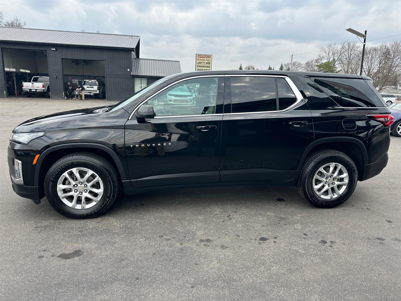 Chevrolet Traverse FWD 4dr LS w/1LS 2023