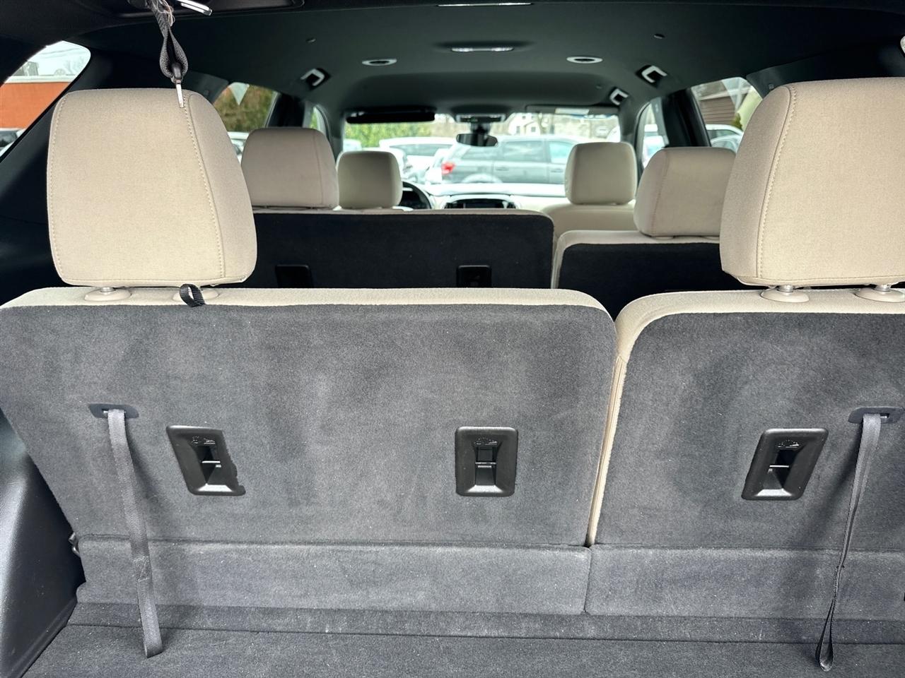 Chevrolet Traverse FWD 4dr LS w/1LS 2023