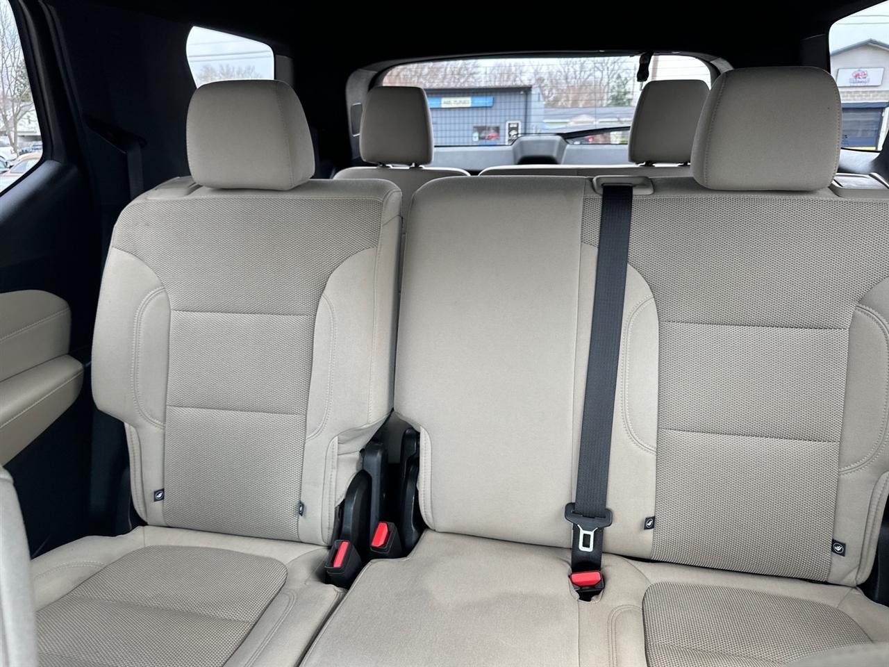 Chevrolet Traverse FWD 4dr LS w/1LS 2023