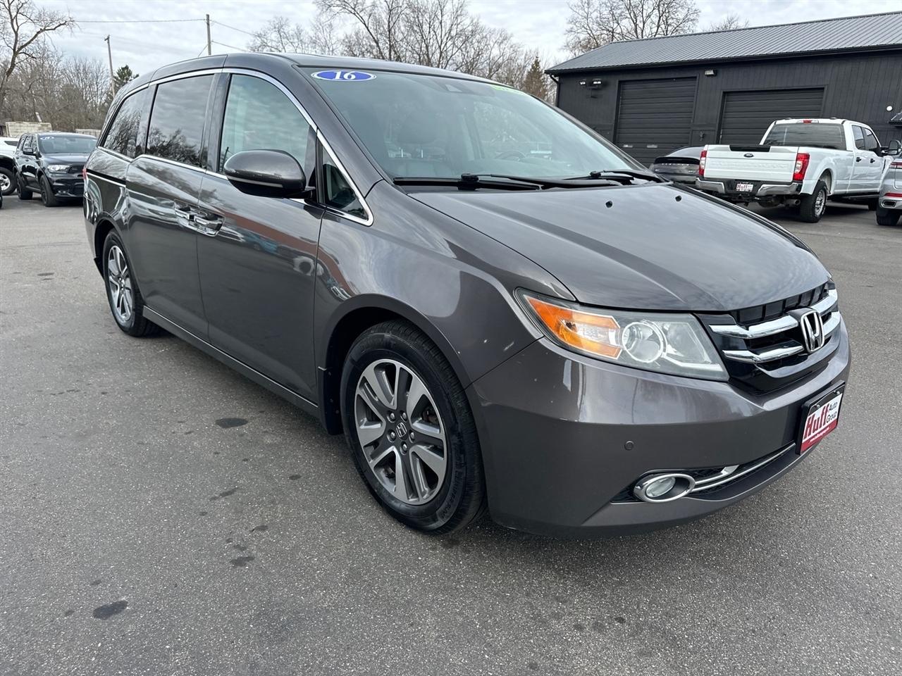 Honda Odyssey 5dr Touring 2016