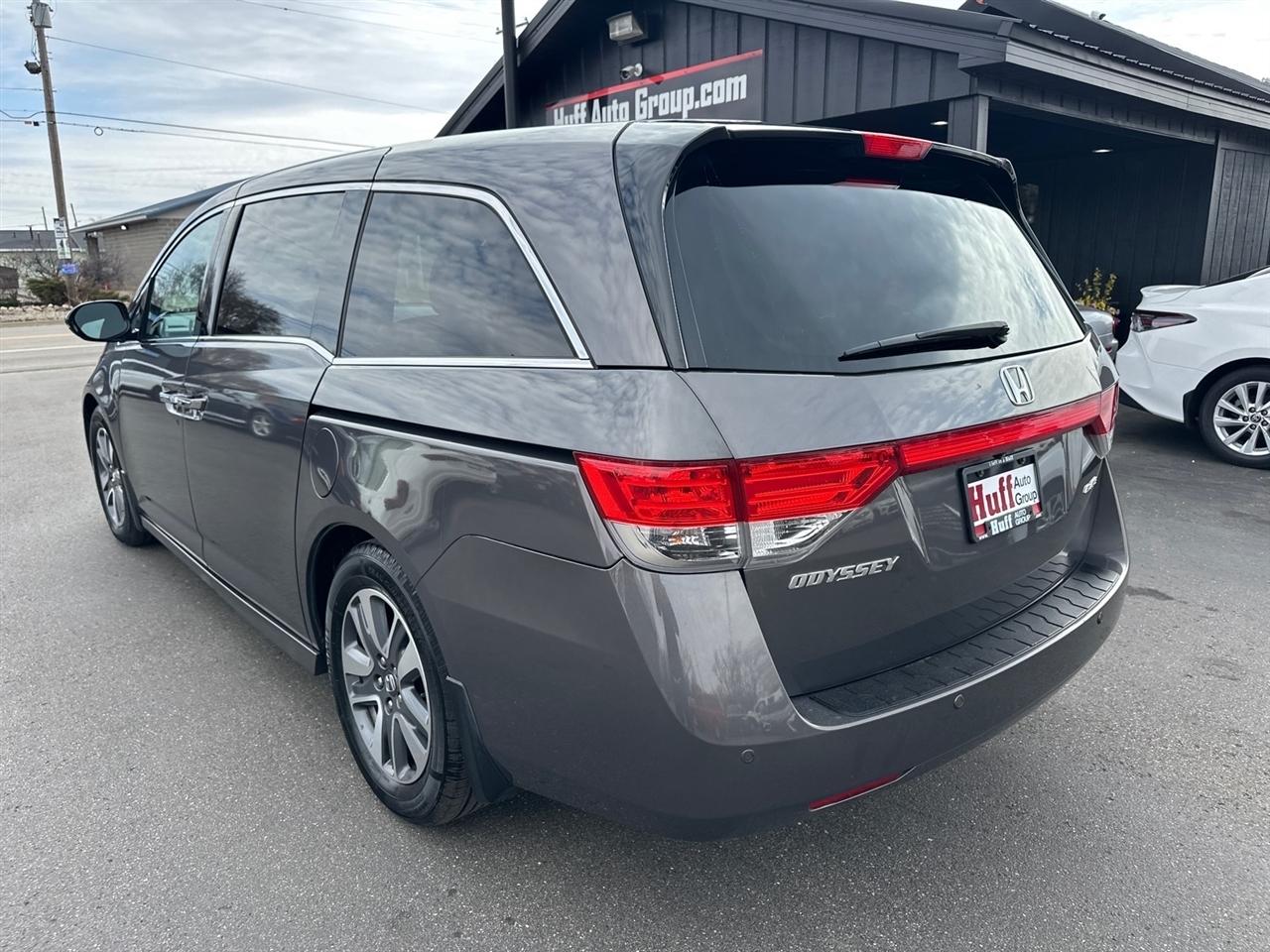 Honda Odyssey 5dr Touring 2016