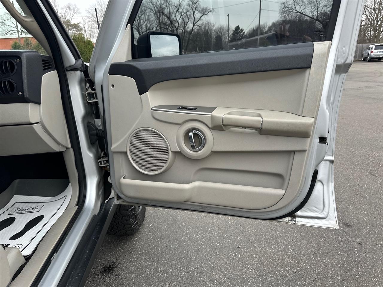 Jeep Commander 4dr Limited 4WD 2006