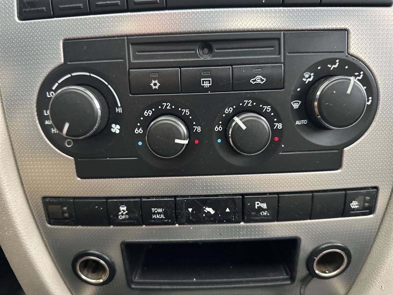 Jeep Commander 4dr Limited 4WD 2006