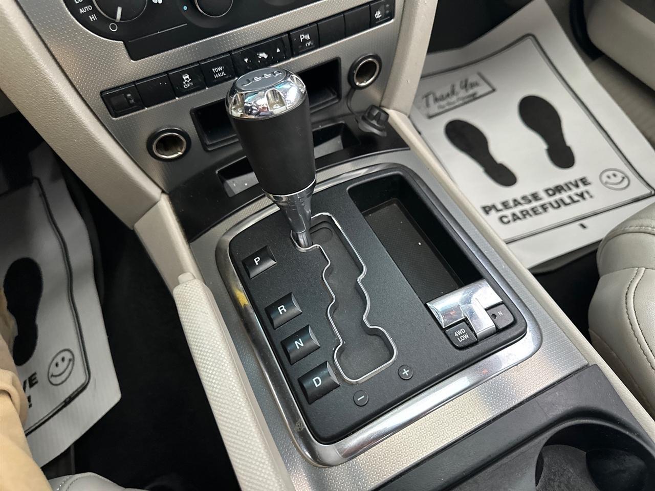 Jeep Commander 4dr Limited 4WD 2006