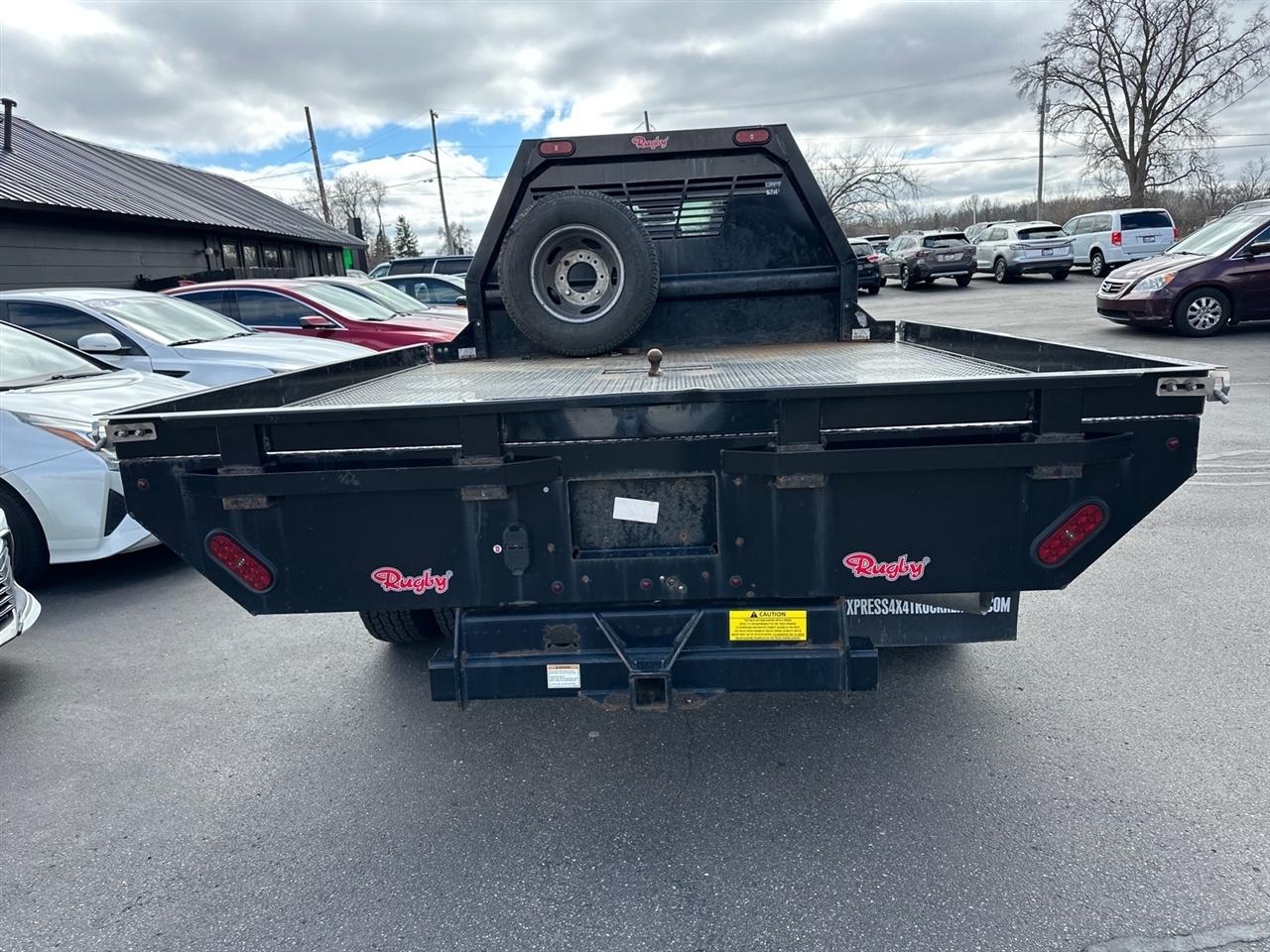 Chevrolet Silverado 3500HD CC 4WD Crew Cab 177" WB, 60" CA LT 2024