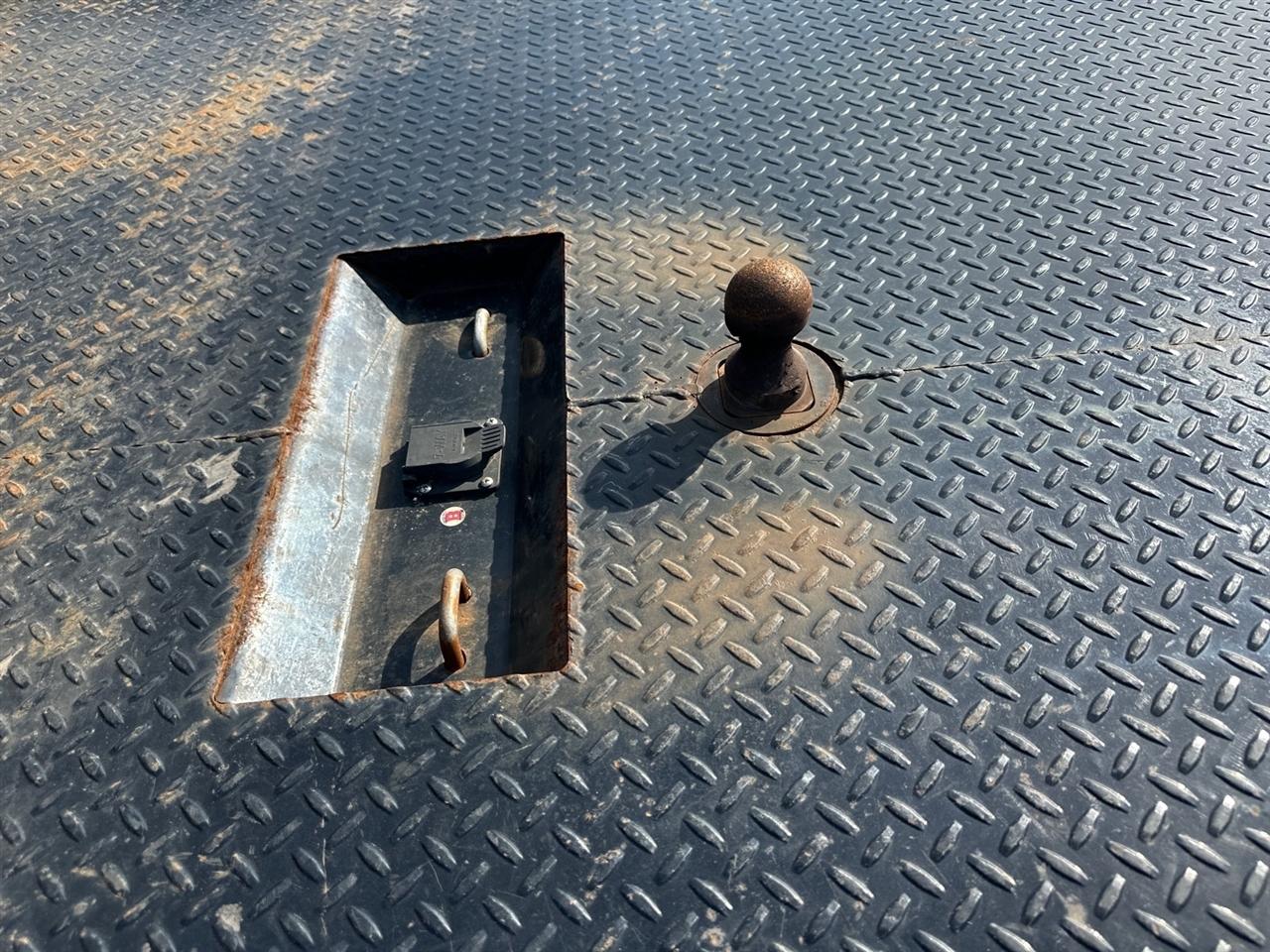 Chevrolet Silverado 3500HD CC 4WD Crew Cab 177" WB, 60" CA LT 2024