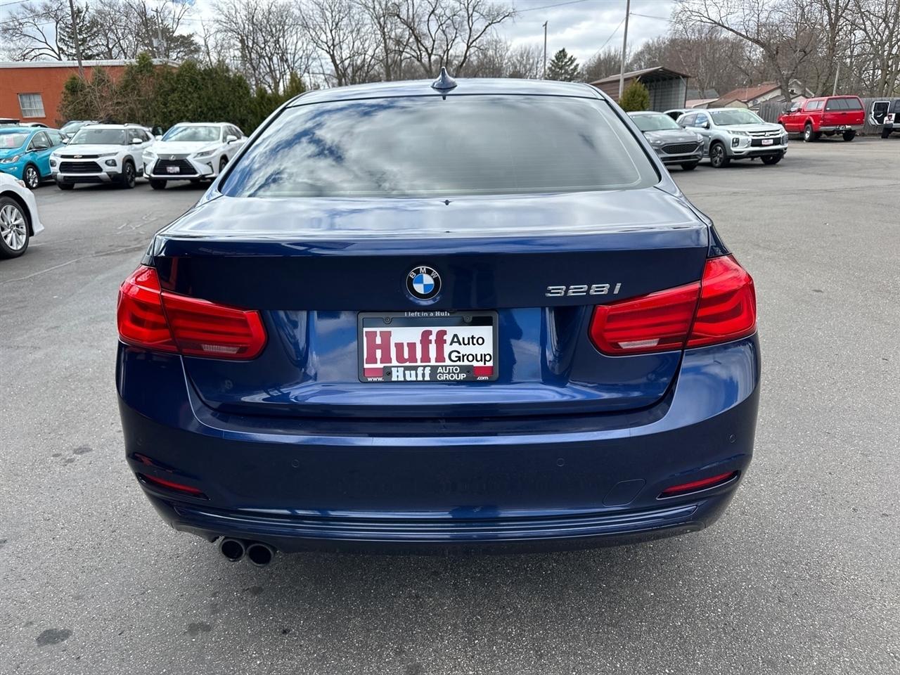 BMW 3 Series 4dr Sdn 328i RWD SULEV 2016