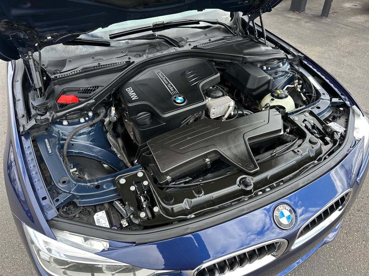 BMW 3 Series 4dr Sdn 328i RWD SULEV 2016