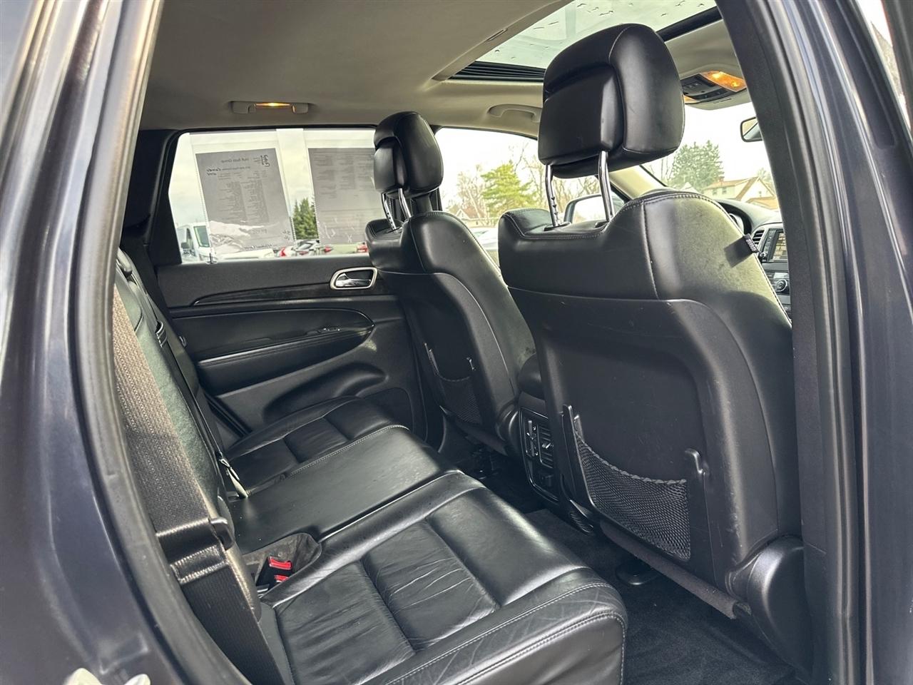 Jeep Grand Cherokee 4WD 4dr Laredo 2013