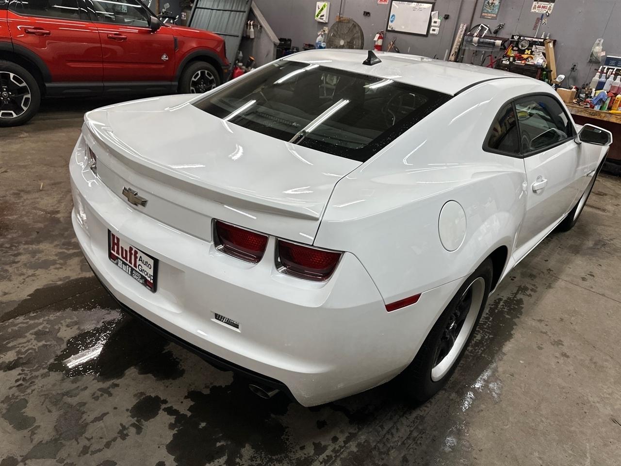 Chevrolet Camaro 2dr Cpe LS w/2LS 2013