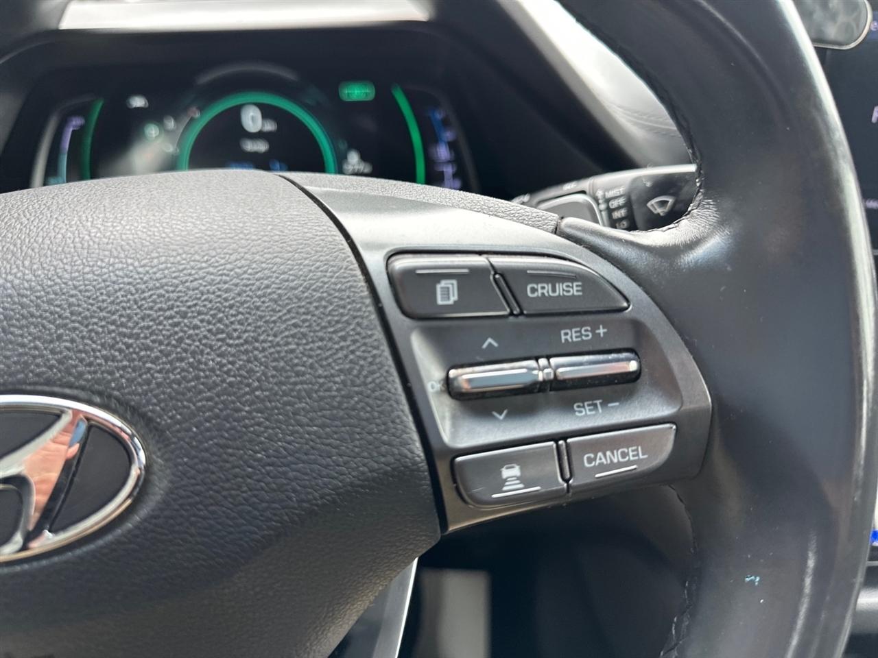 Hyundai Ioniq Plug-In Hybrid SEL Hatchback 2021