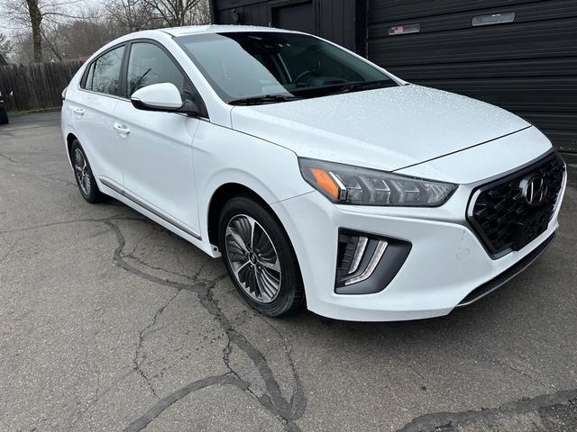 Ceramic White 2021 Hyundai Ioniq Hybrid Plug-In Hatchback Front-Wheel Drive 6-Speed Automatic