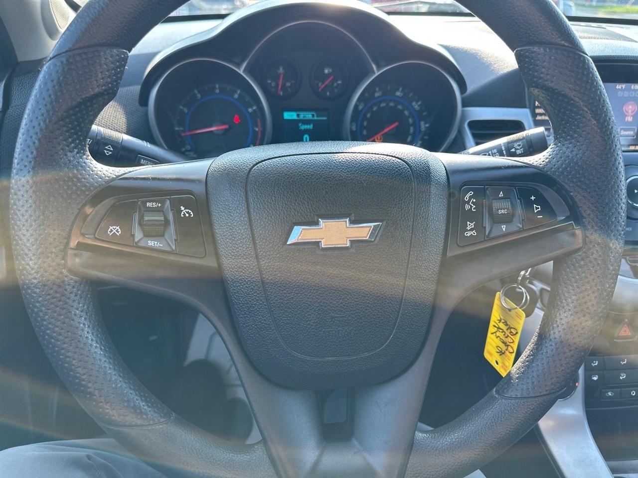 Chevrolet Cruze Limited 4dr Sdn Auto LT w/1LT 2016