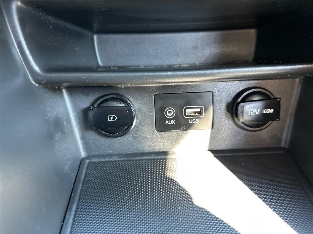 Hyundai Kona SE Auto AWD 2021