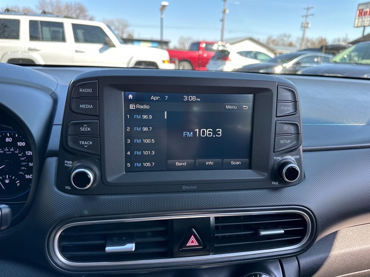 Hyundai Kona SE Auto AWD 2021