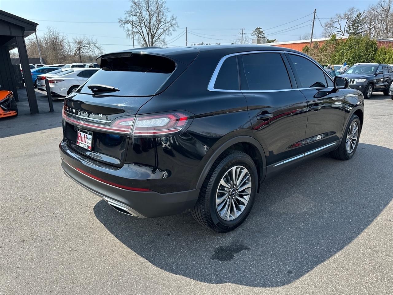 Lincoln Nautilus Standard AWD 2021
