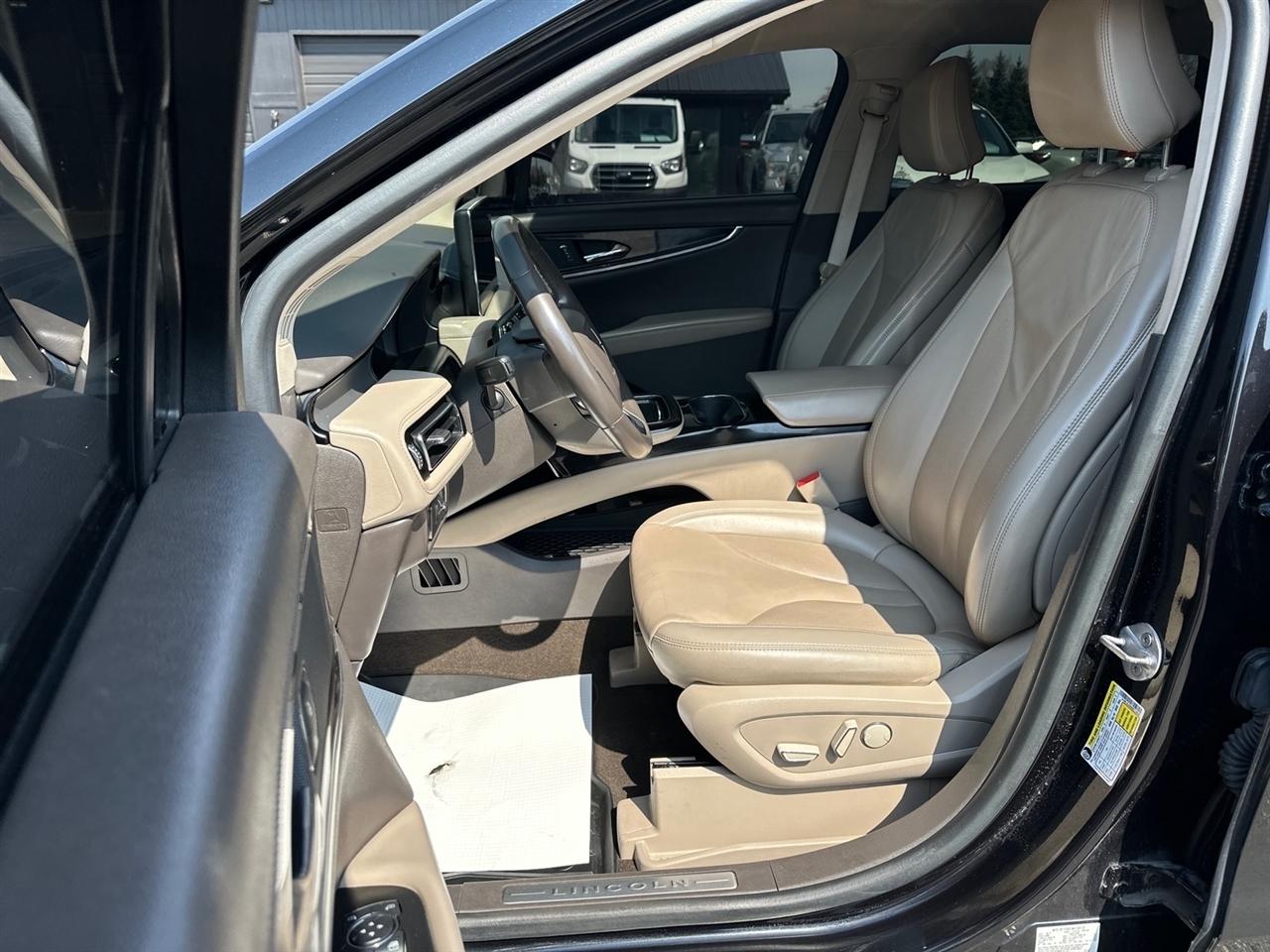 Lincoln Nautilus Standard AWD 2021