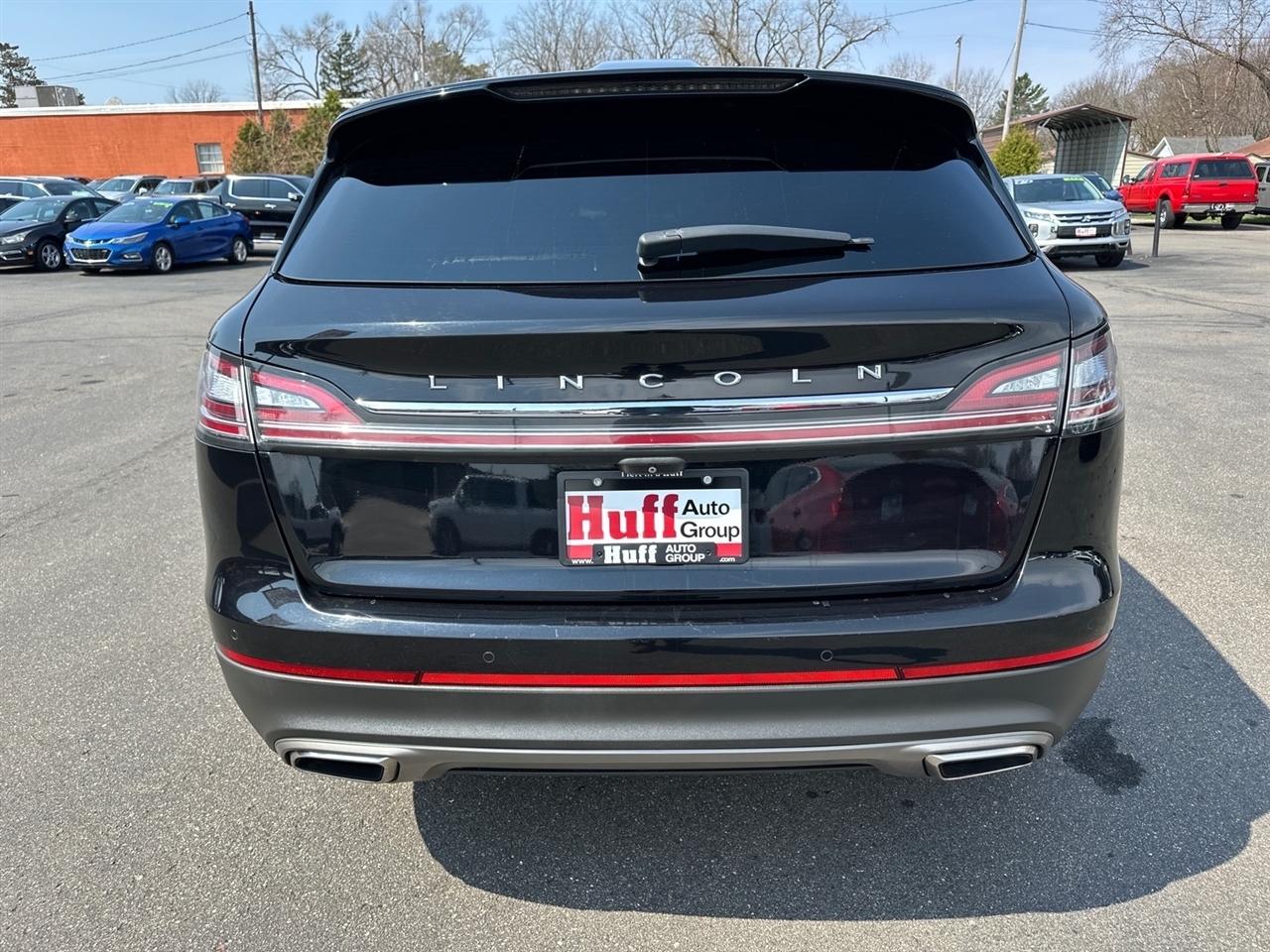 Lincoln Nautilus Standard AWD 2021
