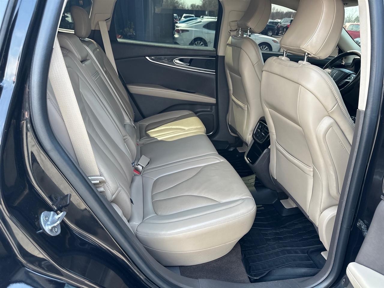 Lincoln Nautilus Standard AWD 2021