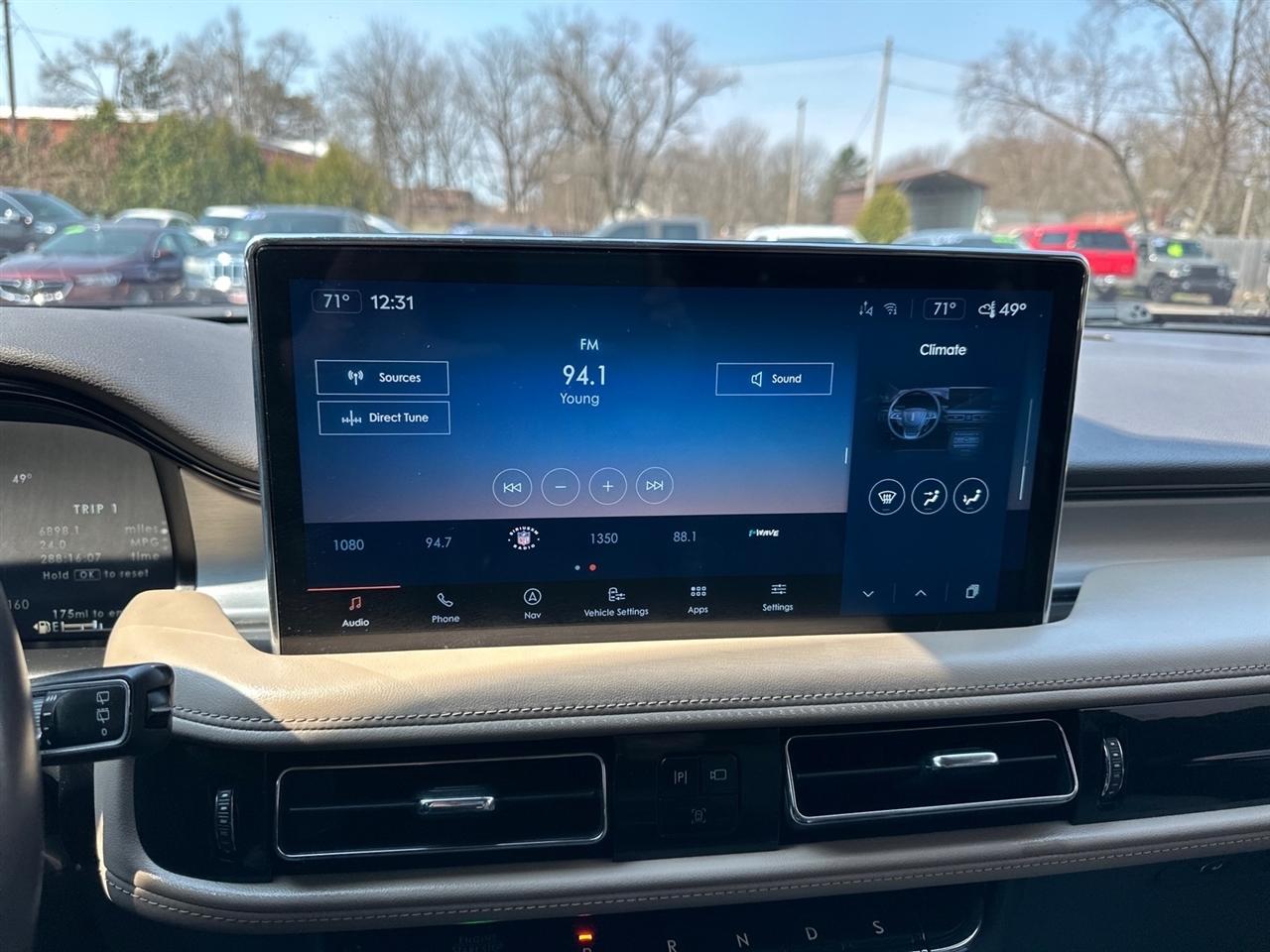 Lincoln Nautilus Standard AWD 2021