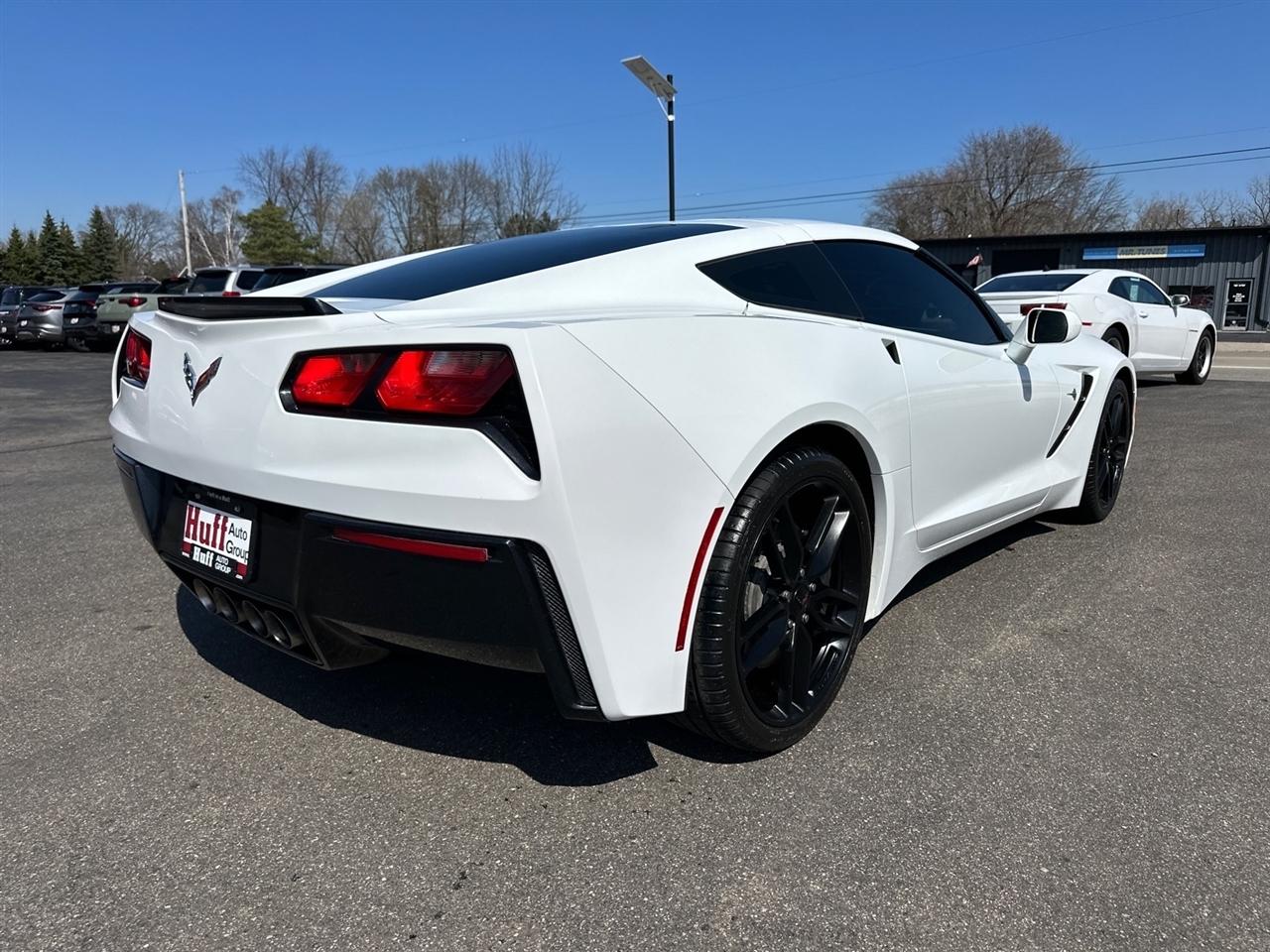 Chevrolet Corvette 2dr Stingray Cpe w/3LT 2017