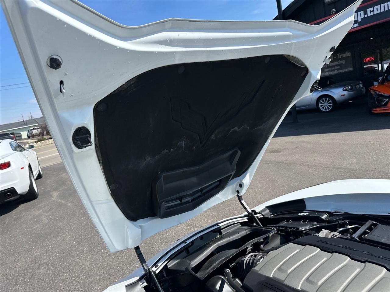 Chevrolet Corvette 2dr Stingray Cpe w/3LT 2017