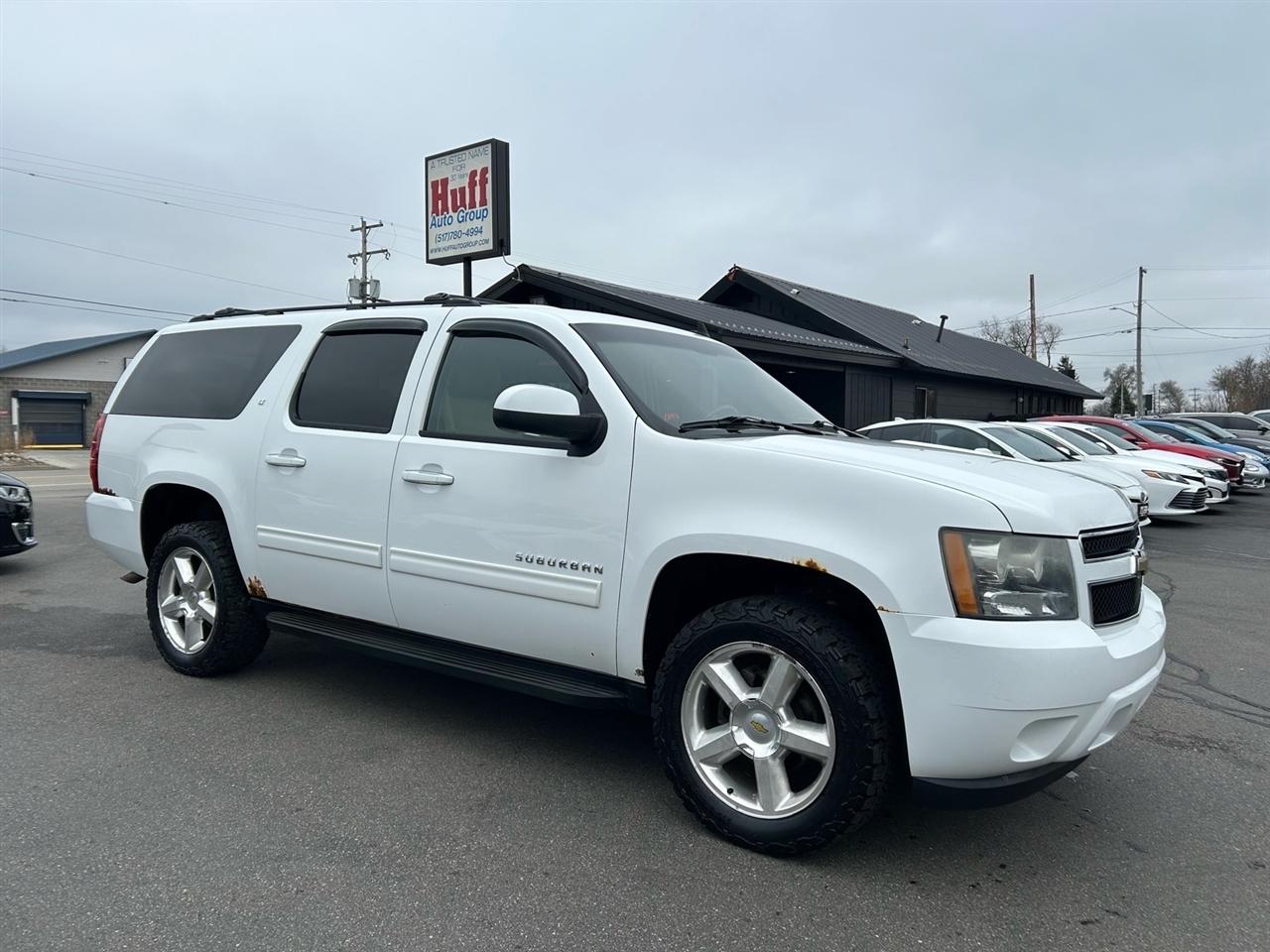 2011 Chevrolet Suburban 4WD 4dr 1500 LT