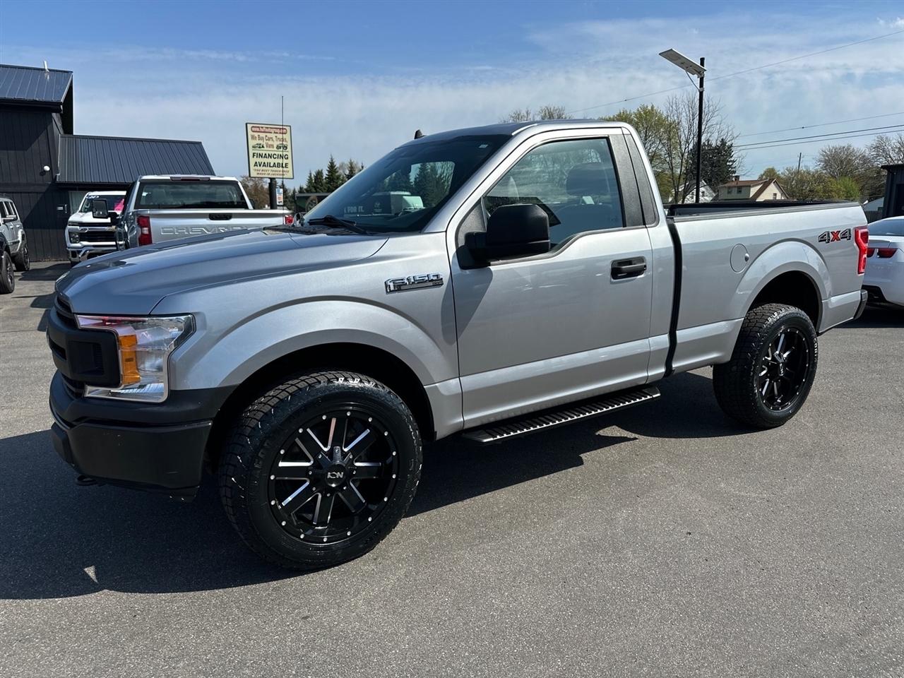 Ford F-150 XLT 4WD Reg Cab 8' Box 2020