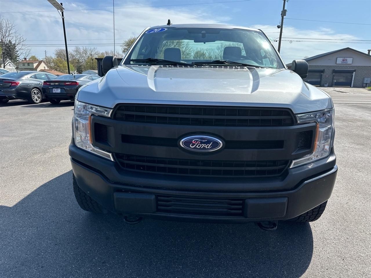 Ford F-150 XLT 4WD Reg Cab 8' Box 2020