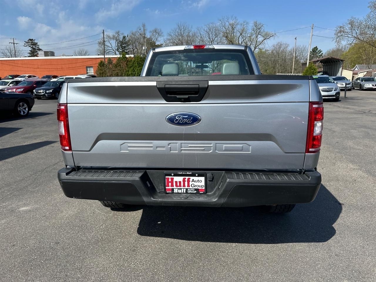Ford F-150 XLT 4WD Reg Cab 8' Box 2020